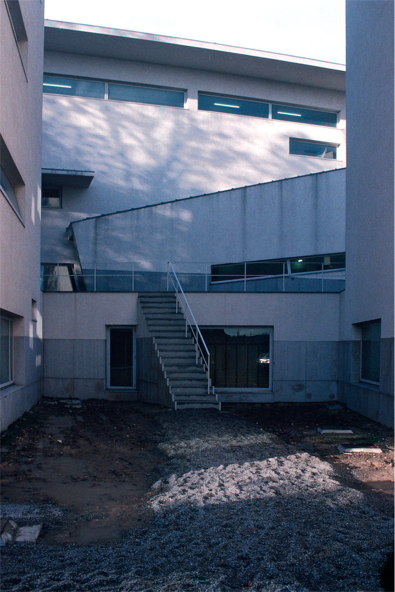 Alvaro Siza: Quinta da Malagueria Housing Evora photo &copy; Thomas Deckker 1994