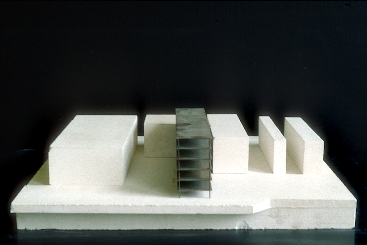 UEL Unit G 96/97 Royal Victoria Docks project