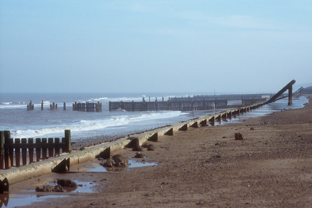 Beach near Sea Palling, Norfolk photo © Thomas Deckker 2019