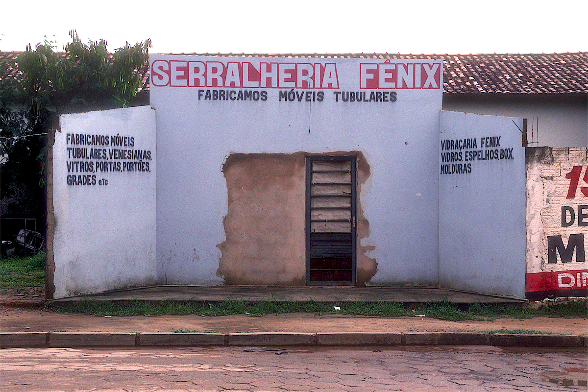 Street Sign, Minas Gerais photo © Thomas Deckker 2010